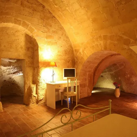 Caveoso Hotell