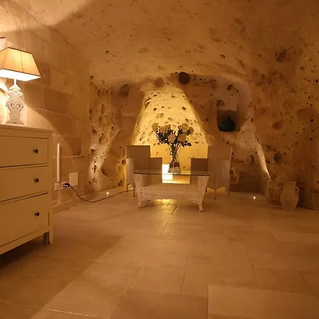 Caveoso Matera